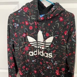 2 piece adidas’s set.